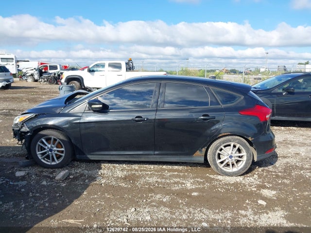 1FADP3K26FL308882 Ford FOCUS SE