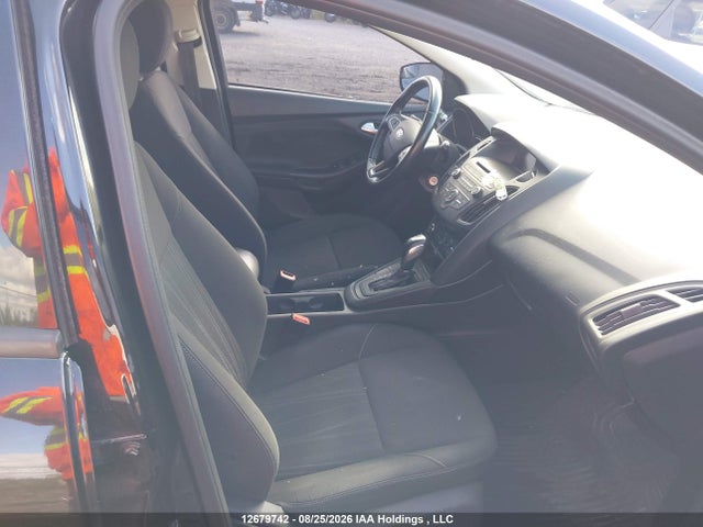 1FADP3K26FL308882 Ford FOCUS SE