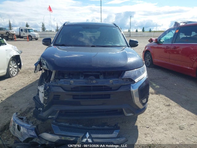 2020 Mitsubishi Outlander Limited Edition/se/sel მანქანა იყიდება აუქციონზე, vin: JA4JZ3AX1LJ600431, აუქციონის ნომერი: 12679752