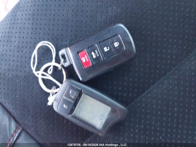 2015 Toyota Camry Xse V6 მანქანა იყიდება აუქციონზე, vin: 4T1BK1FK2FU563095, აუქციონის ნომერი: 12679755