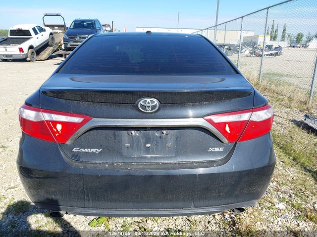 2015 Toyota Camry Xse V6 მანქანა იყიდება აუქციონზე, vin: 4T1BK1FK2FU563095, აუქციონის ნომერი: 12679755
