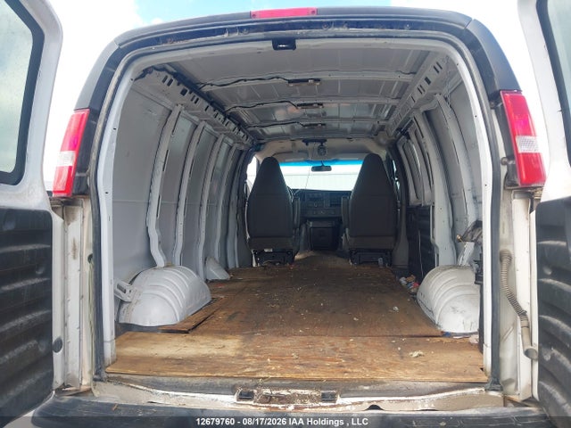 GMC Savana 2500 Work Van 2020 1GTW7AFP5L1142911 Image 8