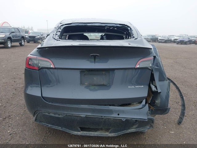 Tesla Model Y Long Range 2022 7SAYGDEE2NF354396 Image 16