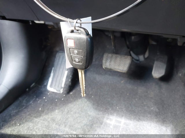 Toyota RAV4 LE 2017 2T3BFREV7HW577082 Image 11