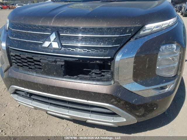 12679766 :رقم المزاد ، JA4J4VA83RZ611332 vin ، 2024 Mitsubishi Outlander Le/se/sel مزاد بيع