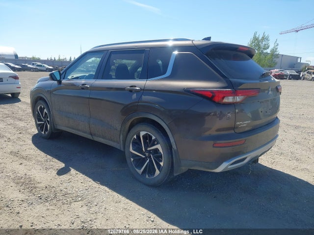 12679766 :رقم المزاد ، JA4J4VA83RZ611332 vin ، 2024 Mitsubishi Outlander Le/se/sel مزاد بيع