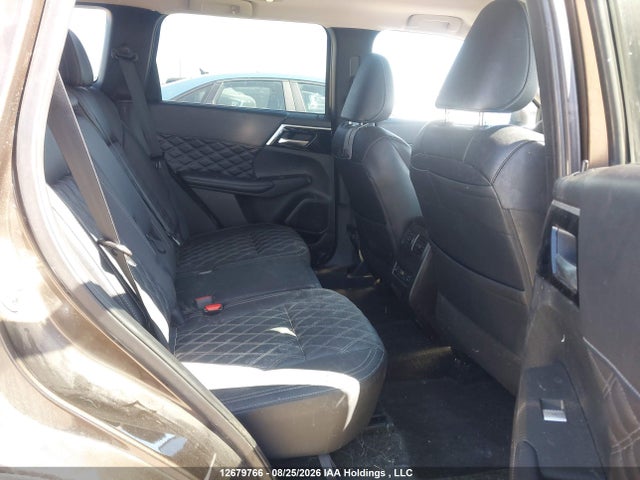 12679766 :رقم المزاد ، JA4J4VA83RZ611332 vin ، 2024 Mitsubishi Outlander Le/se/sel مزاد بيع