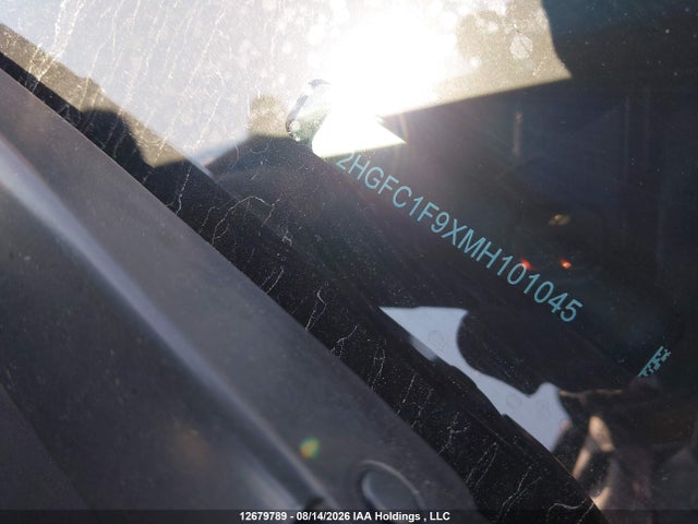 Honda Civic Touring 2021 2HGFC1F9XMH101045 Image 18