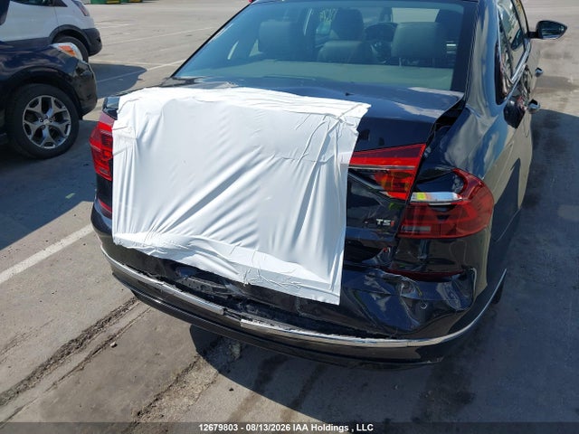 Продажа на аукционе авто 2019 Volkswagen Passat Wolfsburg Edition, vin: 1VWKA7A37KC008652, номер лота: 12679803