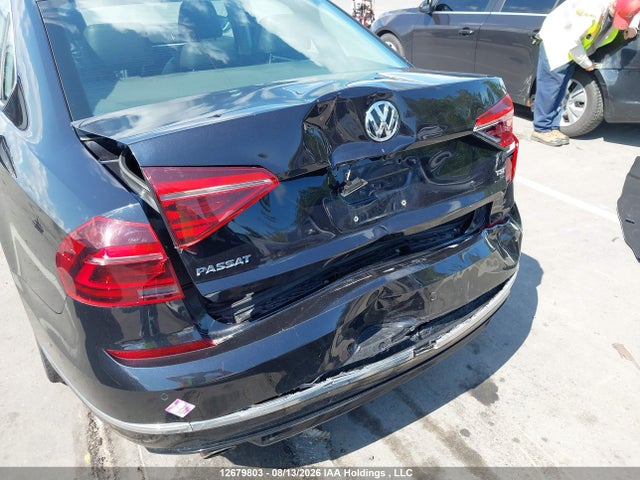 Продажа на аукционе авто 2019 Volkswagen Passat Wolfsburg Edition, vin: 1VWKA7A37KC008652, номер лота: 12679803