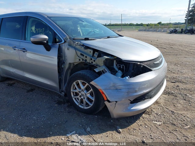 Chrysler Grand Caravan Sxt 2021 2C4RC1ZG0MR577305 Image 6