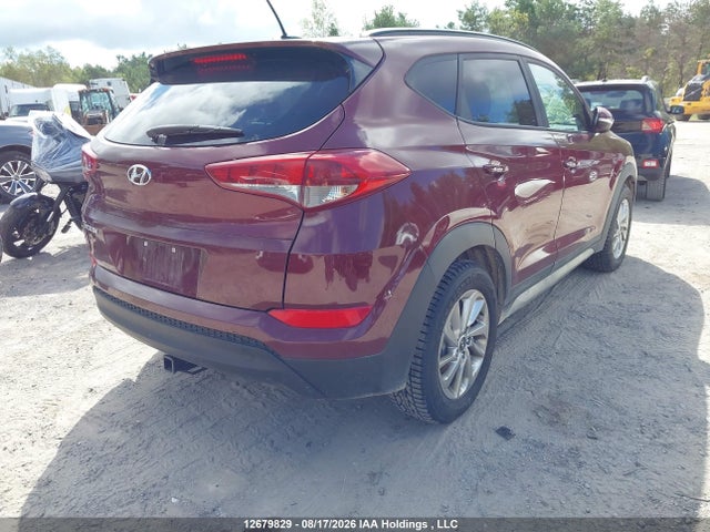 12679829 :رقم المزاد ، KM8J33A40HU320255 vin ، 2017 Hyundai Tucson Limited/sport And Eco/se مزاد بيع
