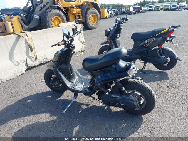 12679841 :رقم المزاد ، VG54RWN081A104959 vin ، 2001 Yamaha Cw50 مزاد بيع