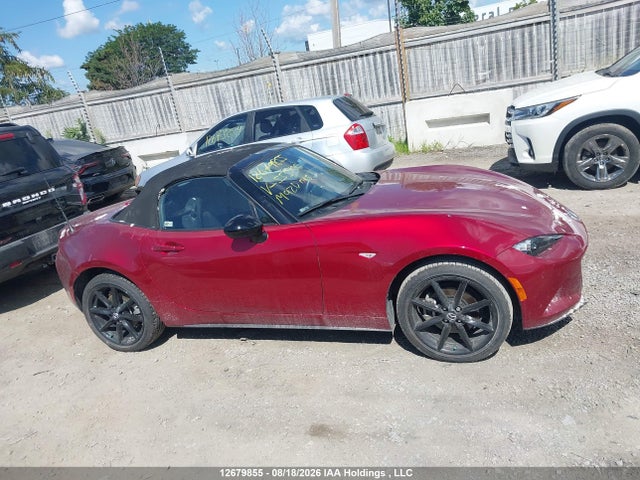 Mazda MX-5 MIATA 2023 JM1NDAC71P0555106 Image 13