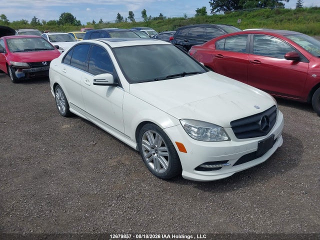 2011 Mercedes-benz C-class მანქანა იყიდება აუქციონზე, vin: WDDGF8FB8BA513004, აუქციონის ნომერი: 12679857
