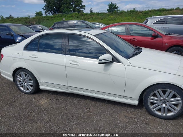 Продажа на аукционе авто 2011 Mercedes-benz C-class, vin: WDDGF8FB8BA513004, номер лота: 12679857