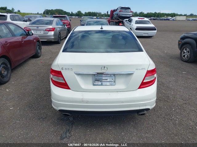 Продажа на аукционе авто 2011 Mercedes-benz C-class, vin: WDDGF8FB8BA513004, номер лота: 12679857