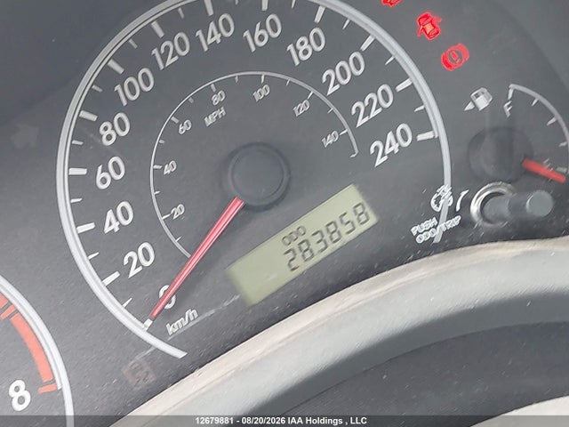 2010 Toyota Corolla Ce მანქანა იყიდება აუქციონზე, vin: 2T1BU4EE6AC504147, აუქციონის ნომერი: 12679881