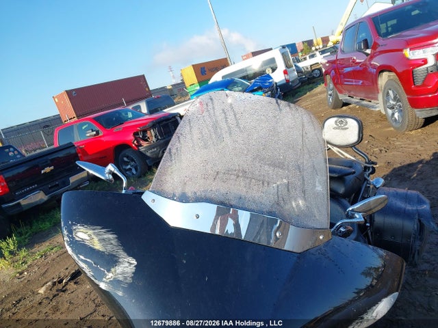 12679886 :رقم المزاد ، JYAVP32N3FA000777 vin ، 2015 Yamaha Xvs1300 Ct/ctb مزاد بيع