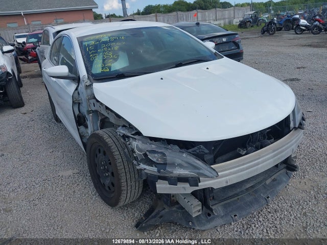 Chrysler 200 LX 2015 1C3CCCFB5FN618218 main image