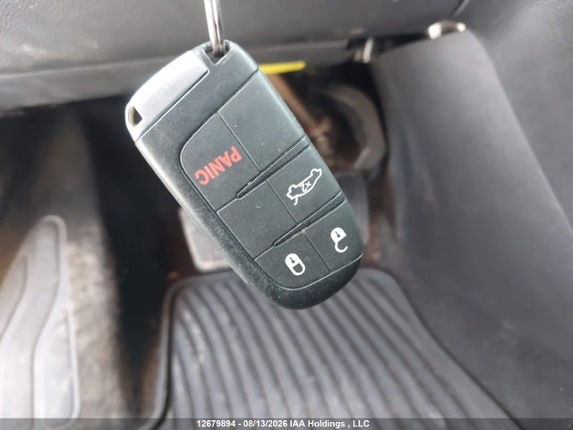 Chrysler 200 LX 2015 1C3CCCFB5FN618218 Image 11