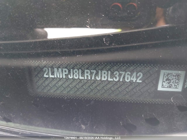 2LMPJ8LR7JBL37642 Lincoln Mkx Reserve
