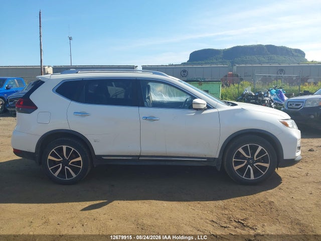 12679915 :رقم المزاد ، JN8AT2MV6JW342228 vin ، 2018 Nissan Rogue مزاد بيع