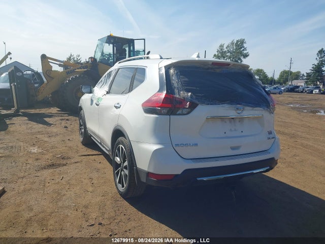 12679915 :رقم المزاد ، JN8AT2MV6JW342228 vin ، 2018 Nissan Rogue مزاد بيع