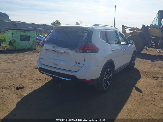 12679915 :رقم المزاد ، JN8AT2MV6JW342228 vin ، 2018 Nissan Rogue مزاد بيع