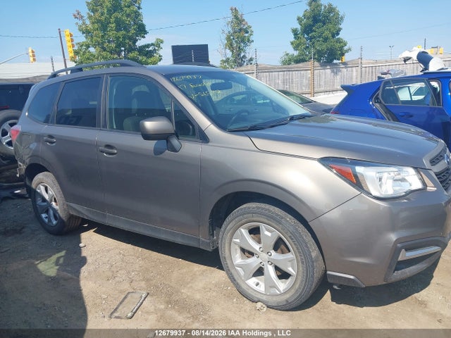 12679937 :رقم المزاد ، JF2SJEDC0HH565712 vin ، 2017 Subaru Forester 2.5i Convenience مزاد بيع