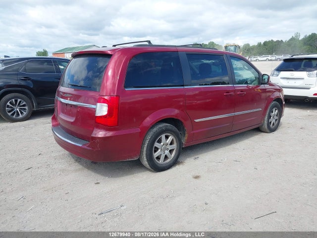 2011 Chrysler Town & Country Touring მანქანა იყიდება აუქციონზე, vin: 2A4RR5DG2BR729377, აუქციონის ნომერი: 12679940