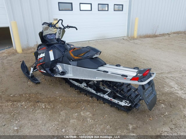 Skidoo Summit 2015 2BPSCBFAXFV000069 Image 3