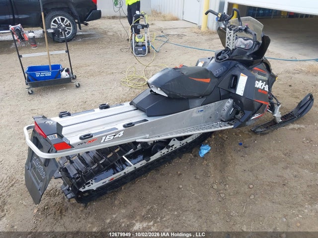 Skidoo Summit 2015 2BPSCBFAXFV000069 Image 4