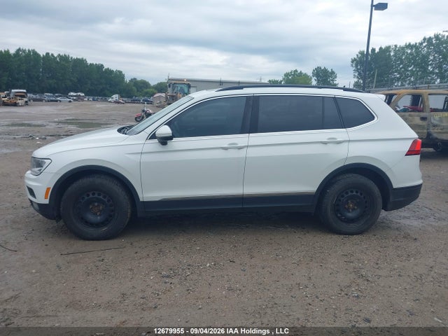 3VV2B7AXXJM139141 Volkswagen Tiguan Se/sel