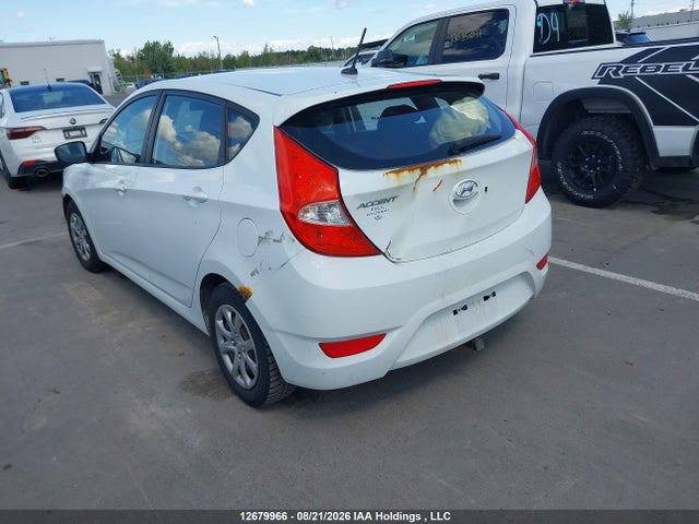 12679966 :رقم المزاد ، KMHCT5AE9CU014631 vin ، 2012 Hyundai Accent مزاد بيع