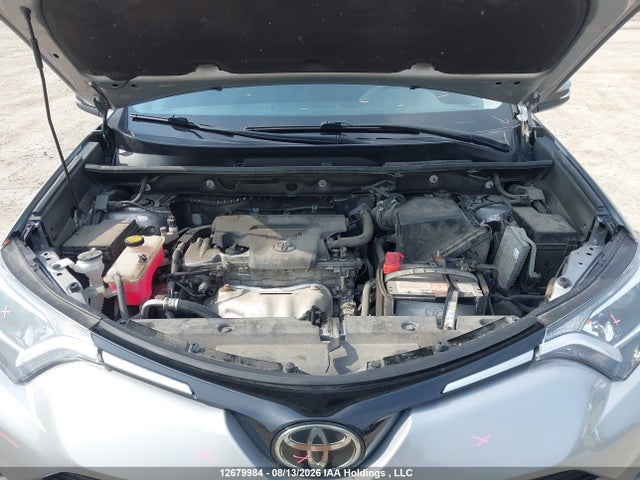 Toyota RAV4 LE 2018 2T3ZFREV4JW509214 Image 10