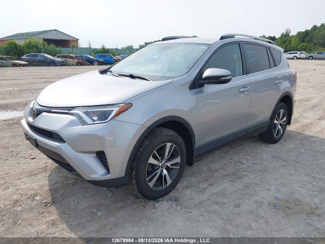 Toyota RAV4 LE 2018 2T3ZFREV4JW509214 Image 2