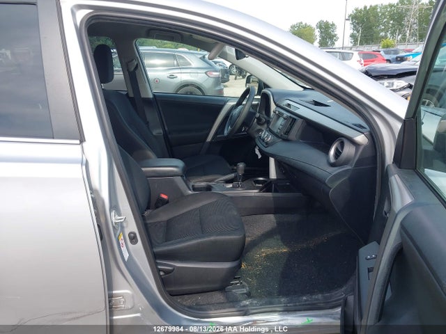 Toyota RAV4 LE 2018 2T3ZFREV4JW509214 Image 5