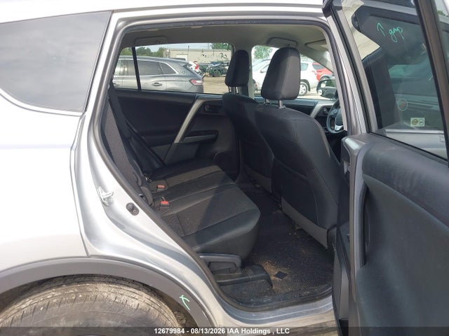 Toyota RAV4 LE 2018 2T3ZFREV4JW509214 Image 8
