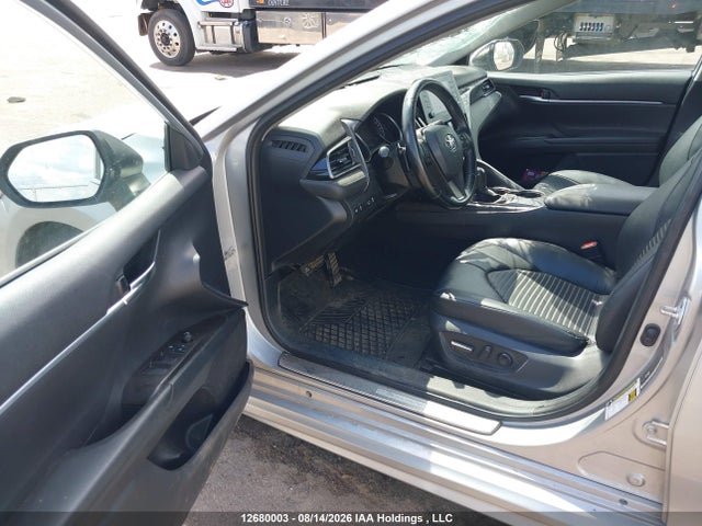 12680003 :رقم المزاد ، 4T1G11AK1MU459033 vin ، 2021 Toyota Camry Se/se Night Shade مزاد بيع