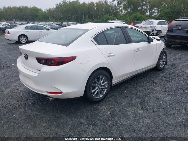JM1BPABM5S1798485 Mazda 3 Select Sport