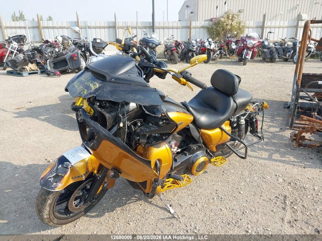 Harley-Davidson FLTRK 2023 5HD1KZF3XPB634832 Image 2