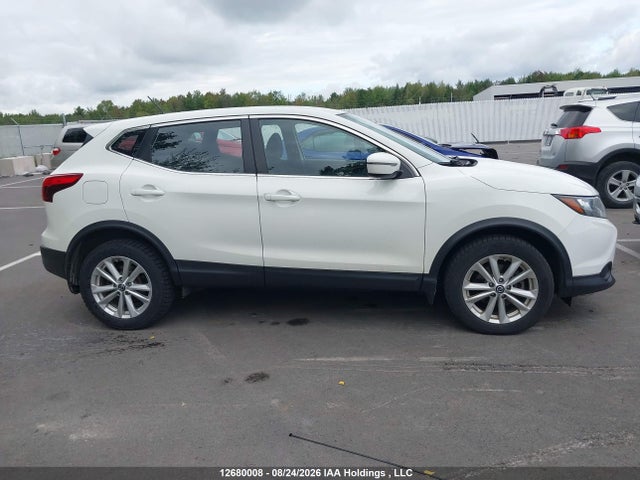 JN1BJ1CR4KW316896 Nissan Qashqai S/sl/sv