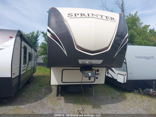 12680016 :رقم المزاد ، 4YDF32627J1530335 vin ، 2018 Sprinter Keystone مزاد بيع