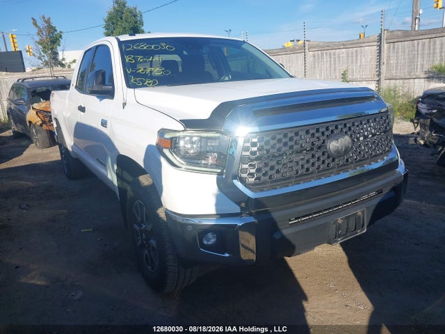12680030 :رقم المزاد ، 5TFUY5F15JX709930 vin ، 2018 Toyota Tundra Sr5 Plus 5.7l V8 مزاد بيع
