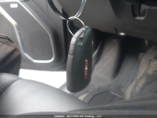 3GTUUCE80SG228200 GMC Sierra K1500 Elevation