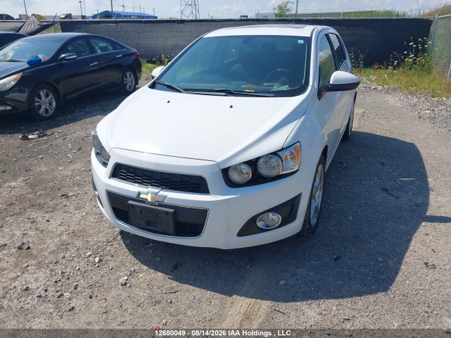 Chevrolet Sonic Lt Manual 2015 1G1JD6SH3F4179448 Image 6