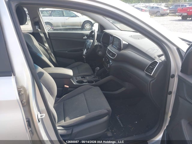 2019 Hyundai Tucson Essential W/safety Package მანქანა იყიდება აუქციონზე, vin: KM8J2CA46KU910566, აუქციონის ნომერი: 12680057