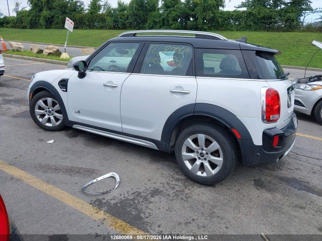 Mini Countryman Cooper 2017 WMZYV5C34H3E01684 Image 3