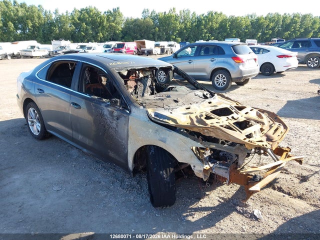 Продажа на аукционе авто 2021 Volkswagen Passat Highline, vin: 1VWBA7A33MC007324, номер лота: 12680071